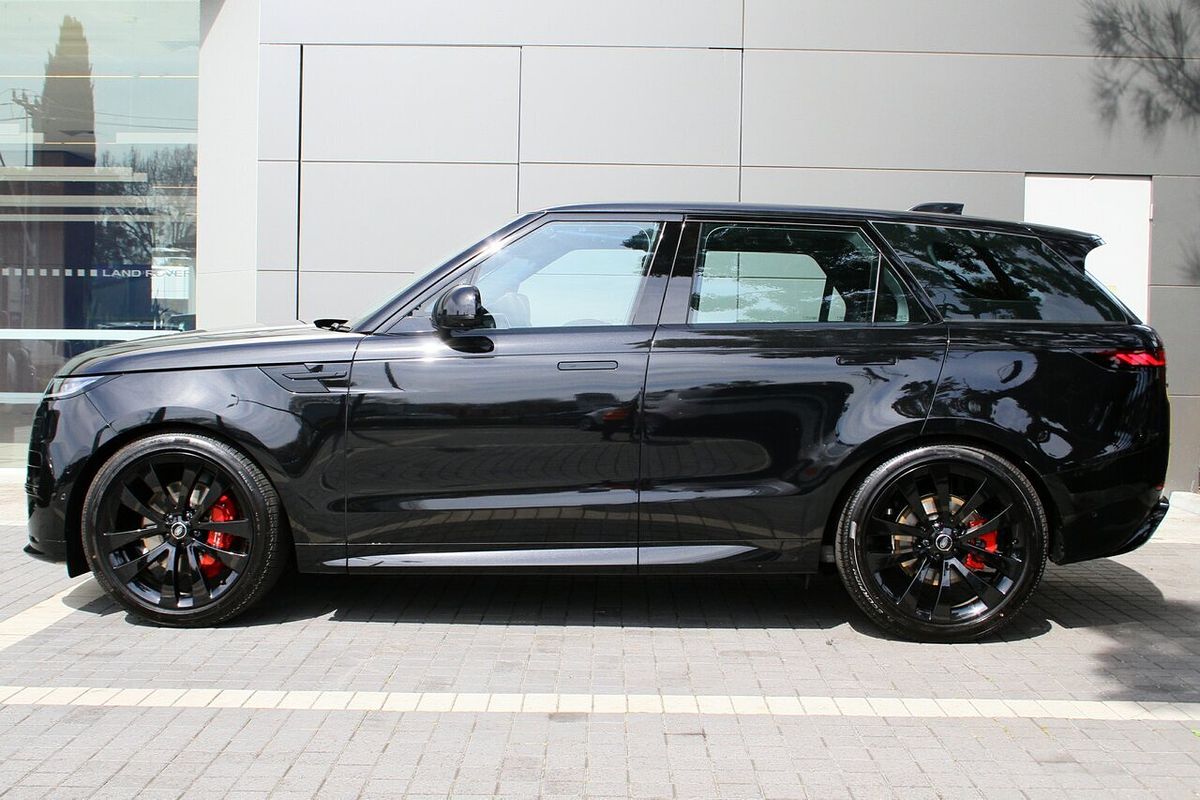 2025 Land Rover Range Rover Sport D250 Dynamic SE L461