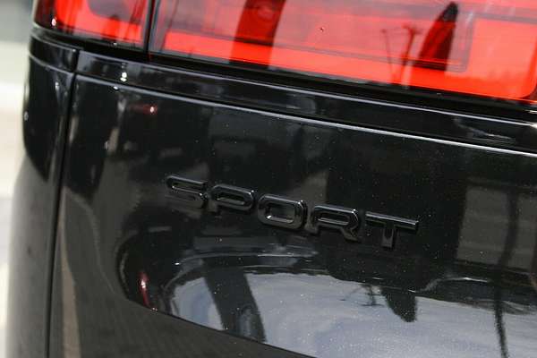 2025 Land Rover Range Rover Sport D250 Dynamic SE L461
