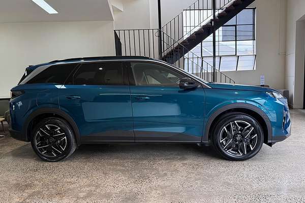 2025 Peugeot 5008 Allure Hybrid P74