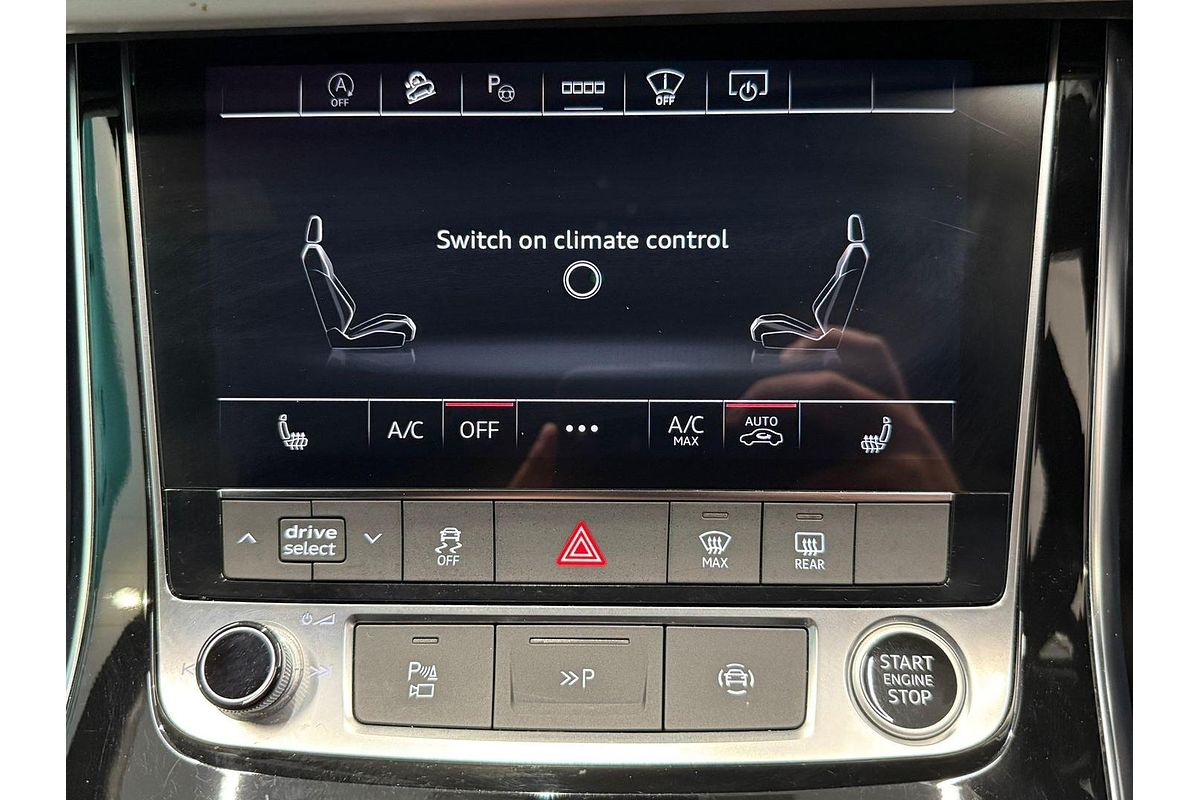 2023 Audi Q7 55 TFSI S line 4M