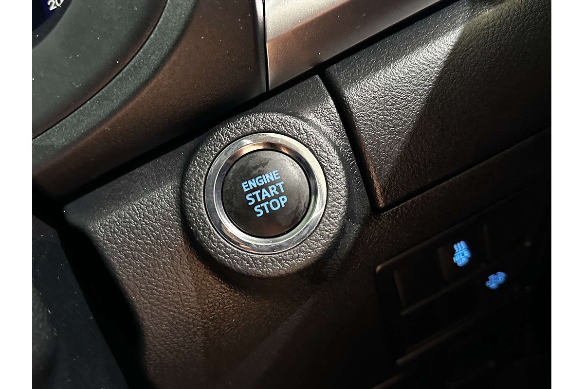 2019 Toyota Hilux SR5 GUN126R 4X4