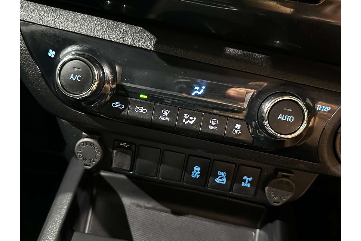 2019 Toyota Hilux SR5 GUN126R 4X4
