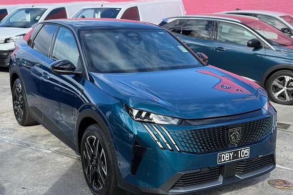 2025 Peugeot 3008 GT Premium Hybrid P64