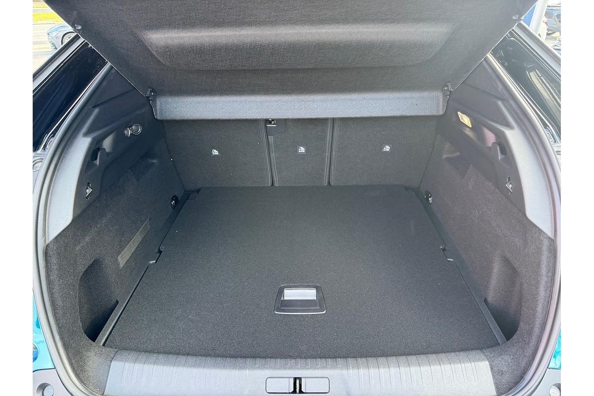 2025 Peugeot 3008 GT Premium Hybrid P64