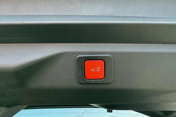 2025 Peugeot 3008 GT Premium Hybrid P64