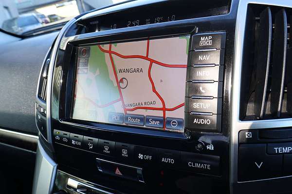 2013 Toyota Landcruiser Sahara VDJ200R