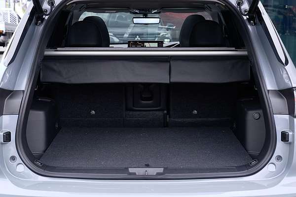 2025 Mitsubishi Outlander Exceed ZM