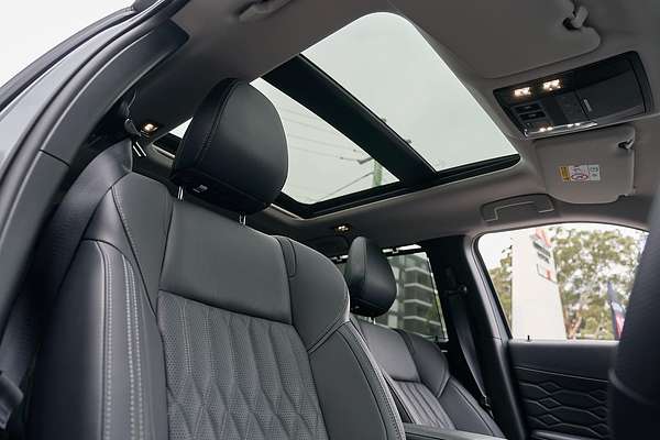 2025 Mitsubishi Outlander Exceed ZM
