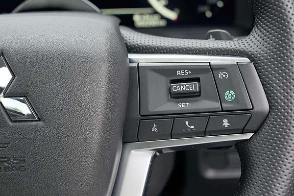 2025 Mitsubishi Outlander Exceed ZM