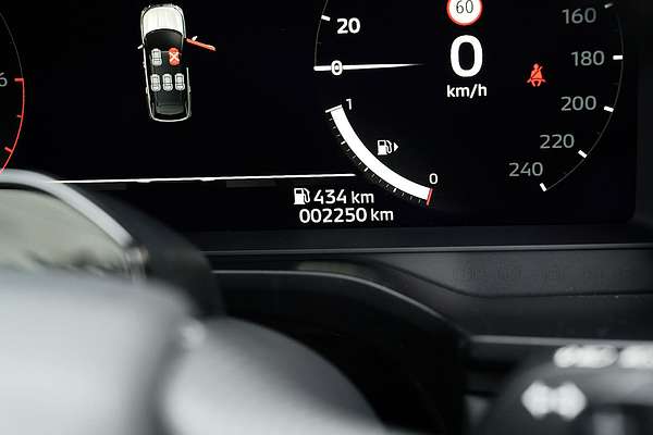 2025 Mitsubishi Outlander Exceed ZM