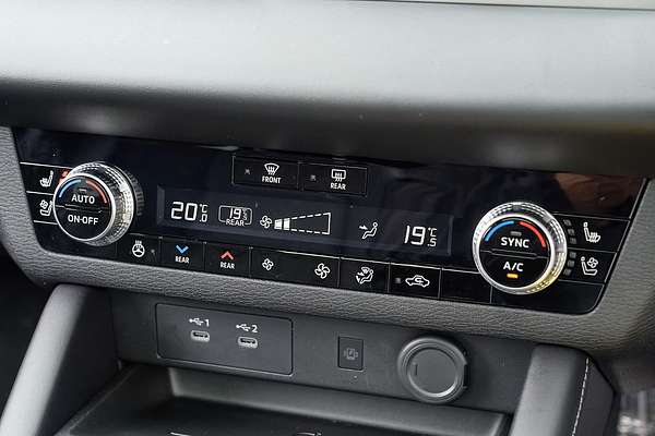2025 Mitsubishi Outlander Exceed ZM