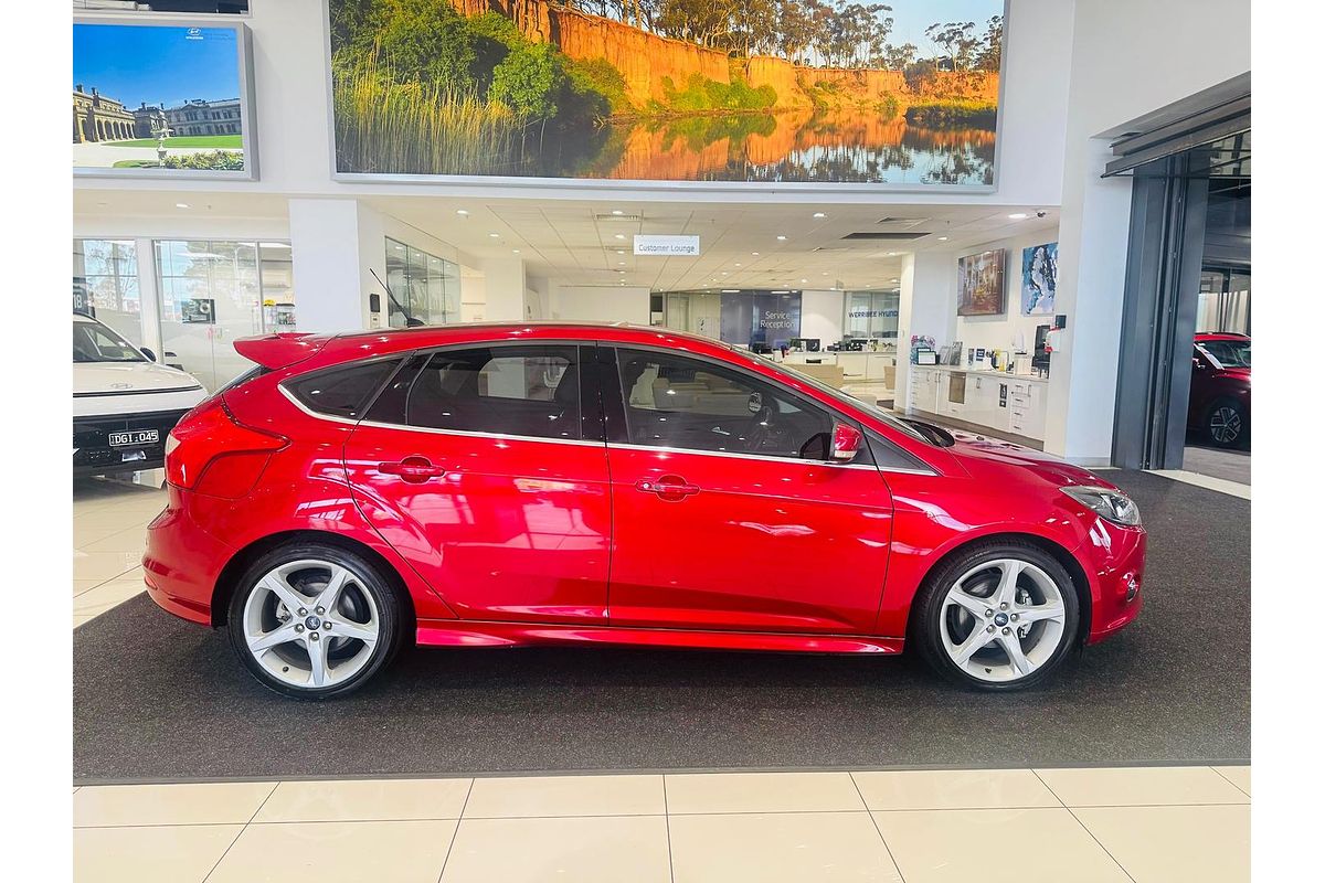 2012 Ford Focus Titanium LW MKII