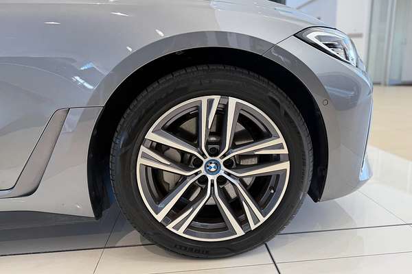 2024 BMW i4 eDrive35 G26