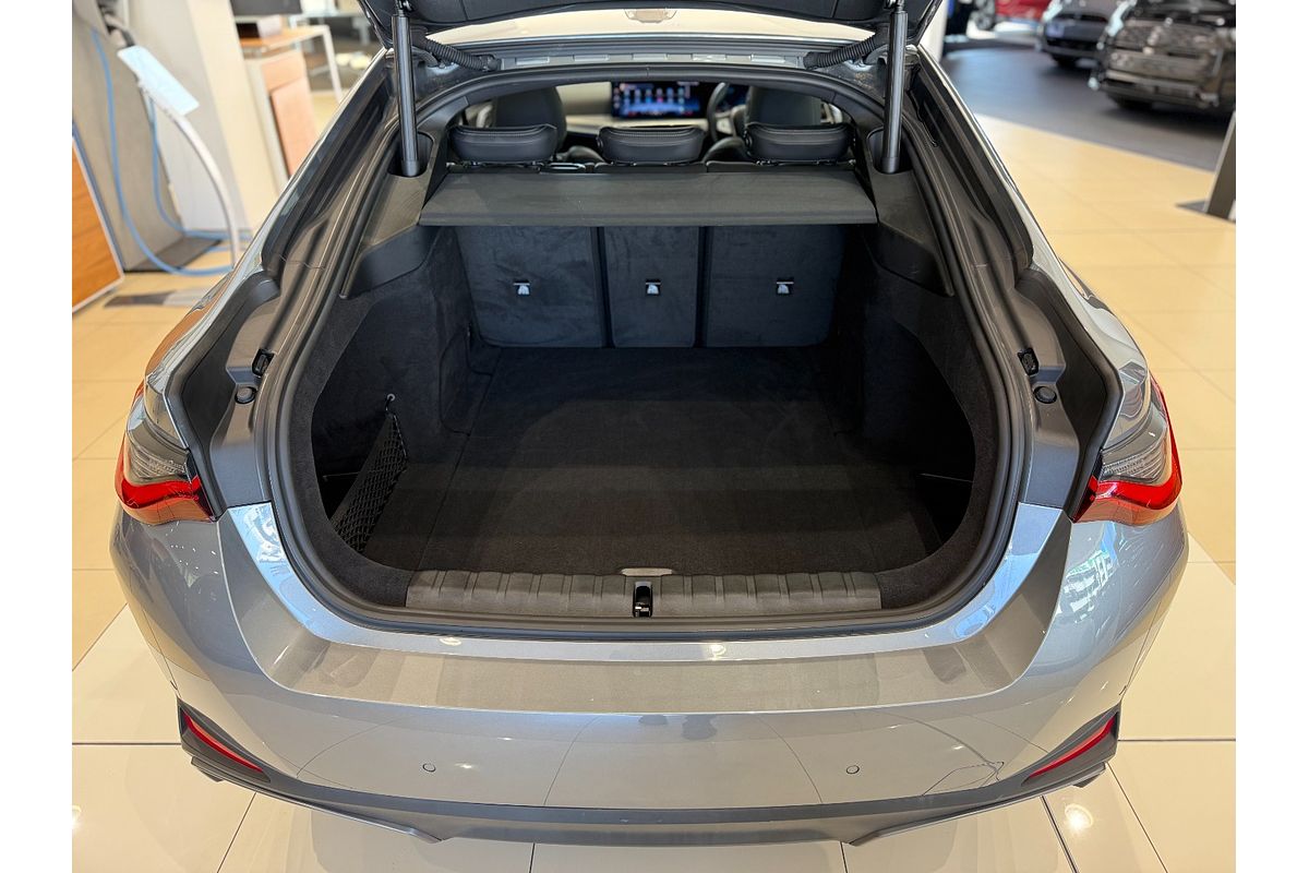 2024 BMW i4 eDrive35 G26