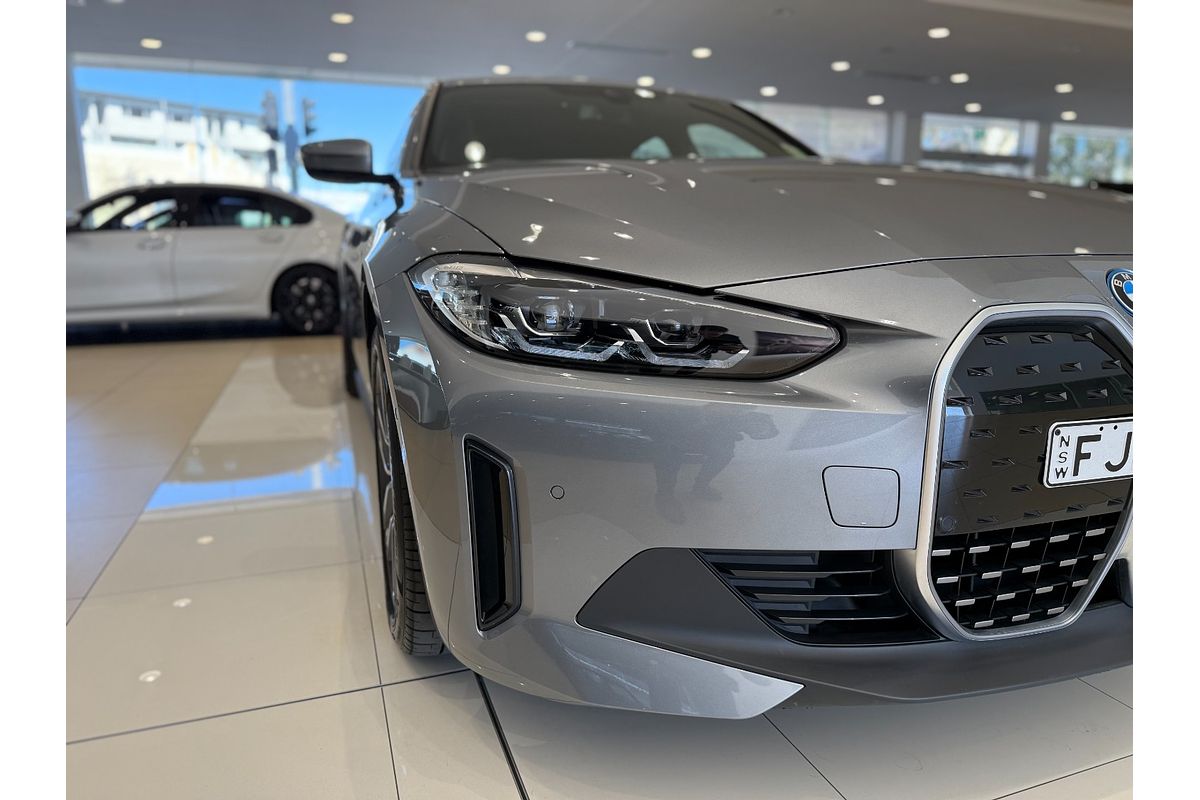 2024 BMW i4 eDrive35 G26
