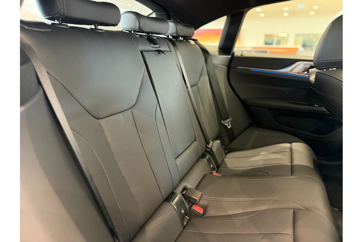2024 BMW i4 eDrive35 G26