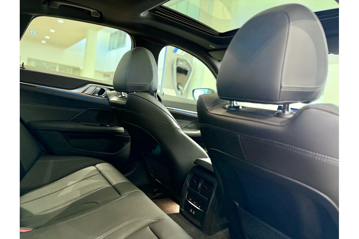 2024 BMW i4 eDrive35 G26