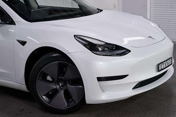 2022 Tesla Model 3 Rear-Wheel Drive