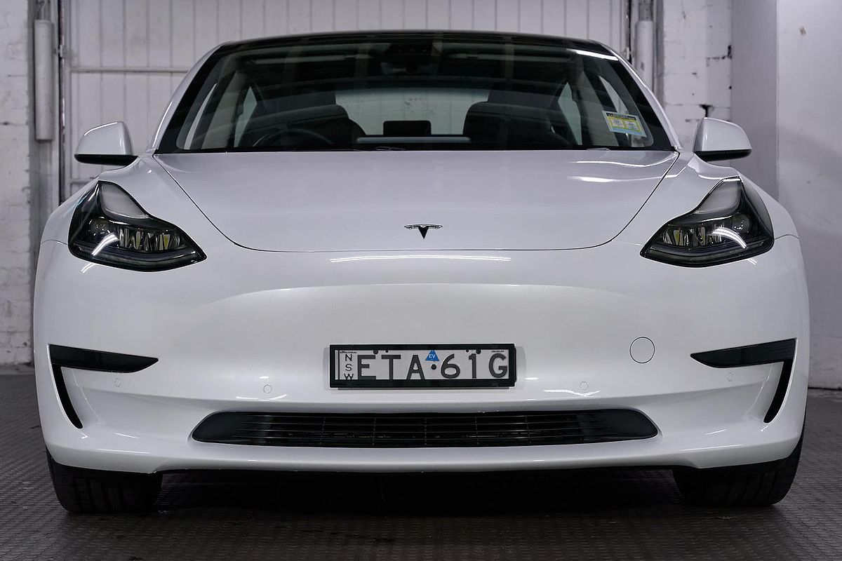 2022 Tesla Model 3 Rear-Wheel Drive
