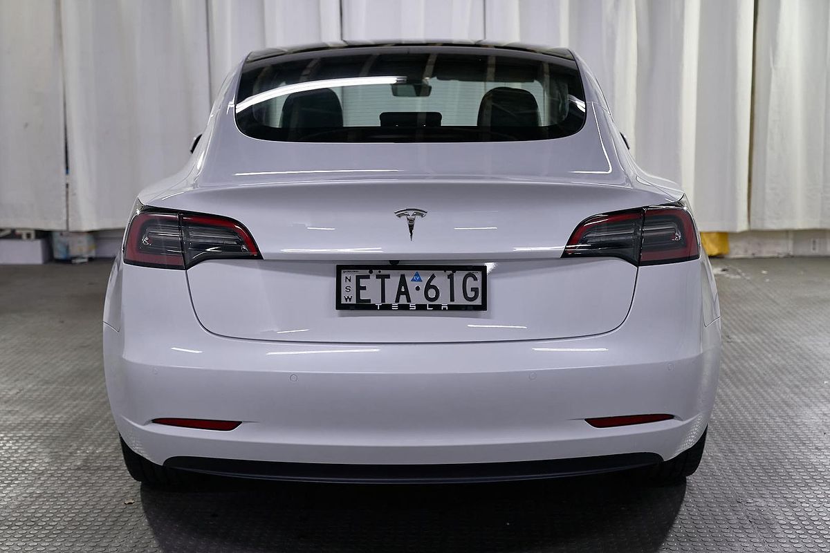 2022 Tesla Model 3 Rear-Wheel Drive