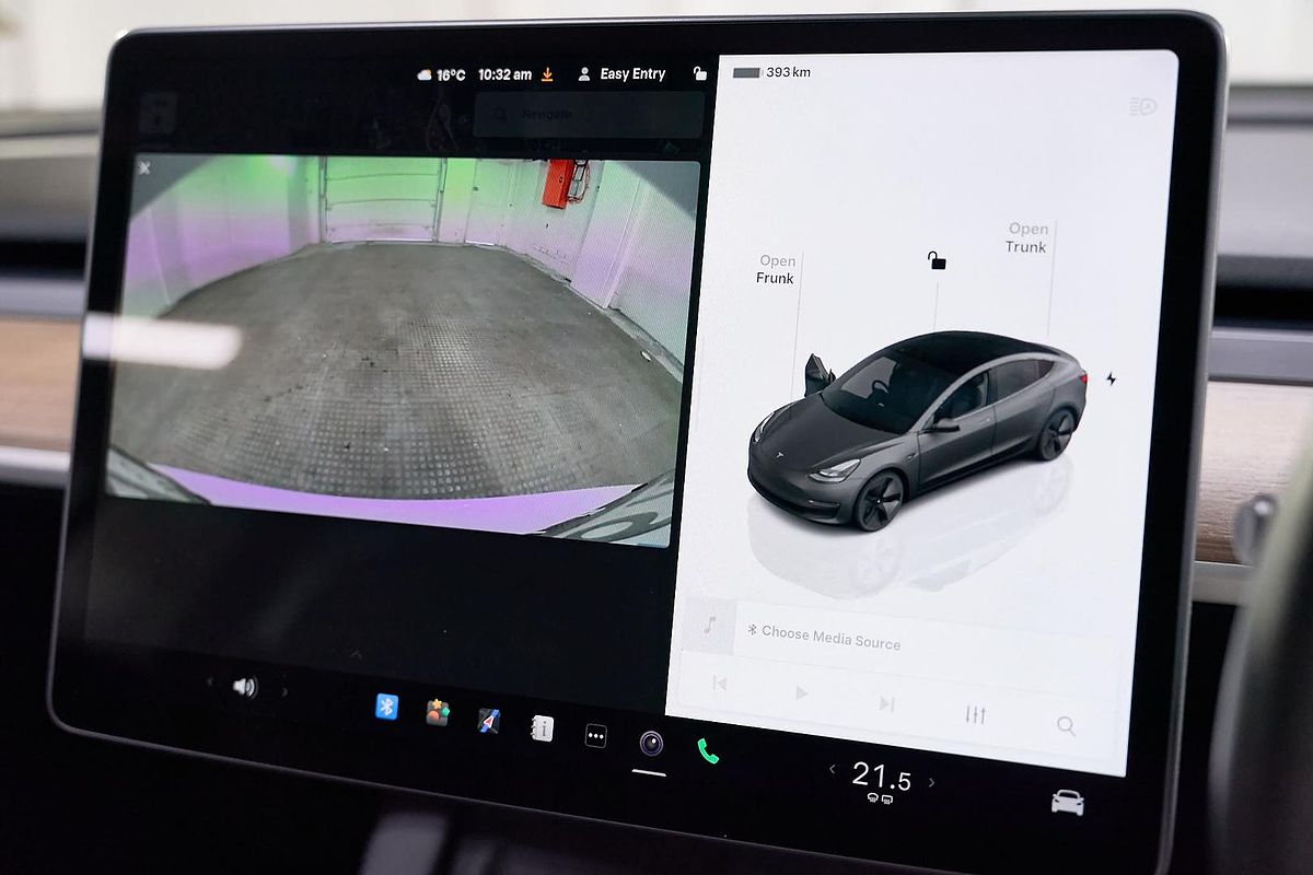 2022 Tesla Model 3 Rear-Wheel Drive