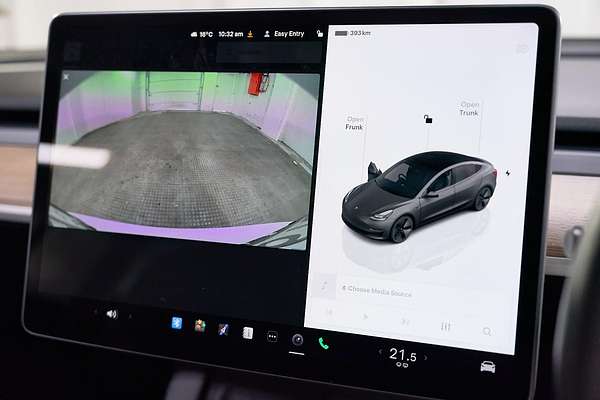2022 Tesla Model 3 Rear-Wheel Drive
