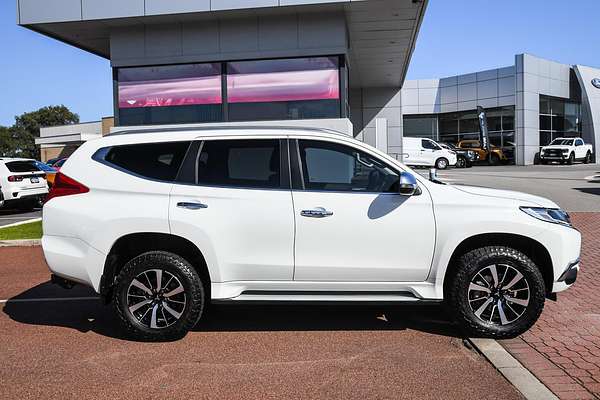 2016 Mitsubishi Pajero Sport GLS QE