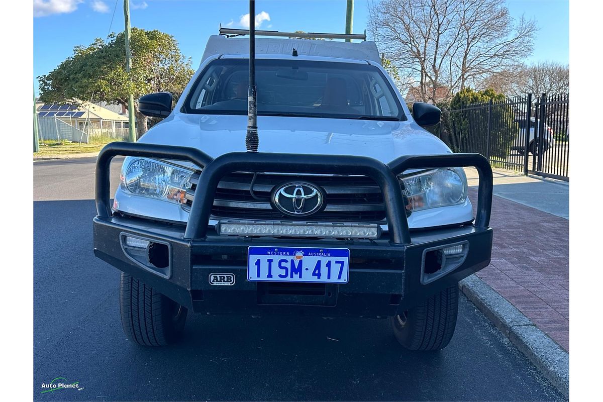 2018 Toyota Hilux SR GUN126R 4X4