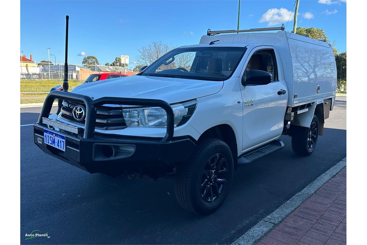 2018 Toyota Hilux SR GUN126R 4X4