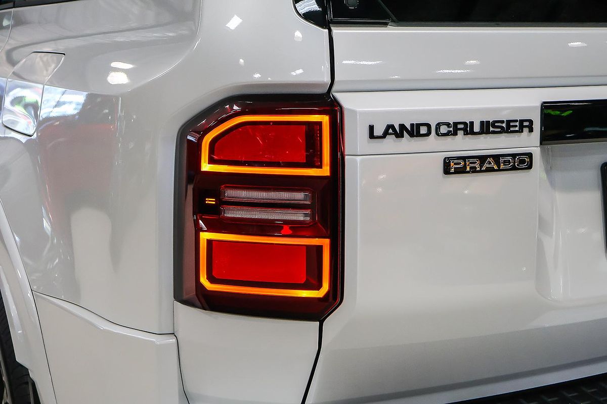 2025 Toyota Landcruiser Prado VX GDJ251R