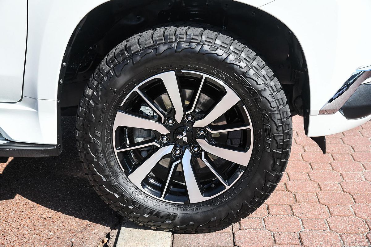 2016 Mitsubishi Pajero Sport GLS QE