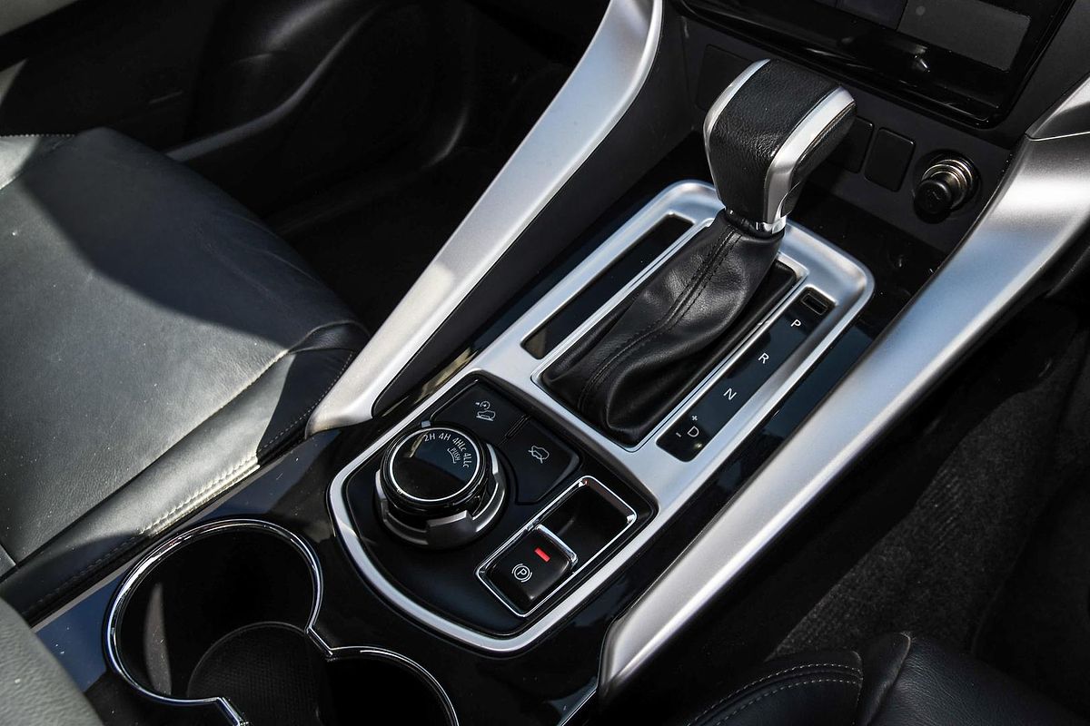 2016 Mitsubishi Pajero Sport GLS QE