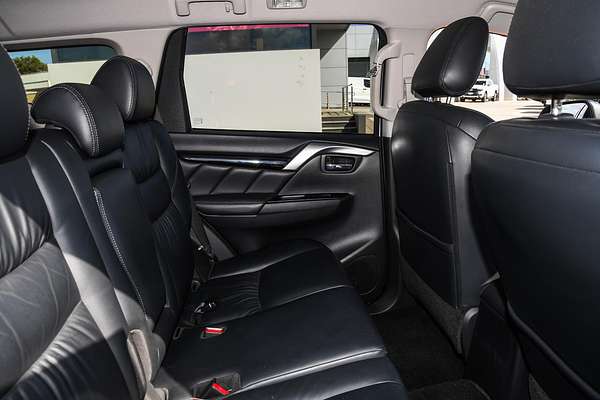 2016 Mitsubishi Pajero Sport GLS QE