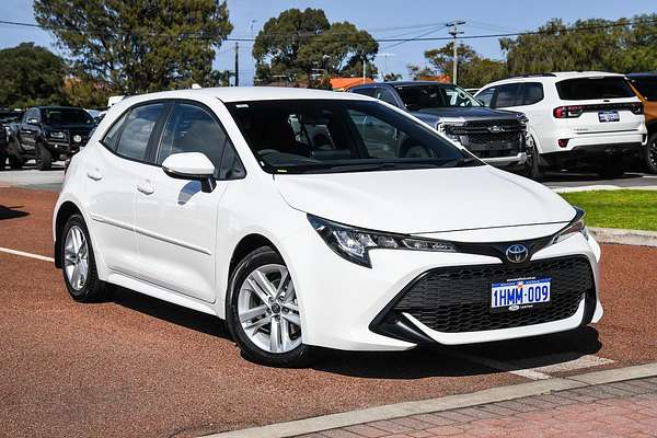 2021 Toyota Corolla Ascent Sport MZEA12R