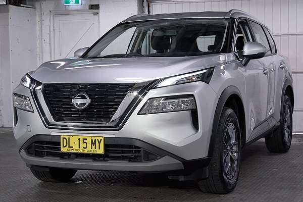 2024 Nissan X-TRAIL ST T33