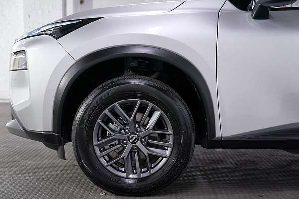 2024 Nissan X-TRAIL ST T33