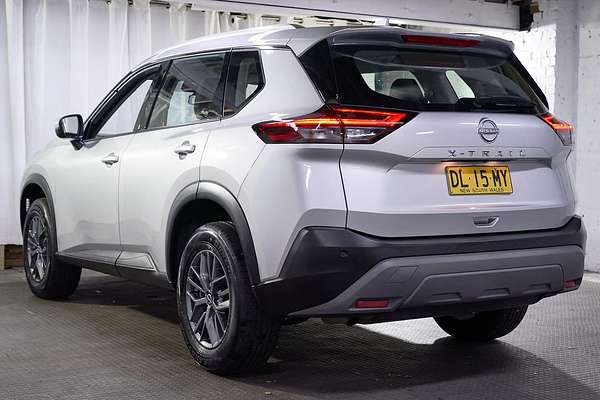 2024 Nissan X-TRAIL ST T33