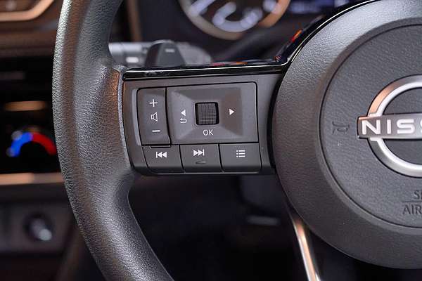 2024 Nissan X-TRAIL ST T33