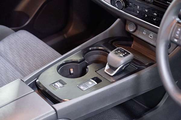 2024 Nissan X-TRAIL ST T33