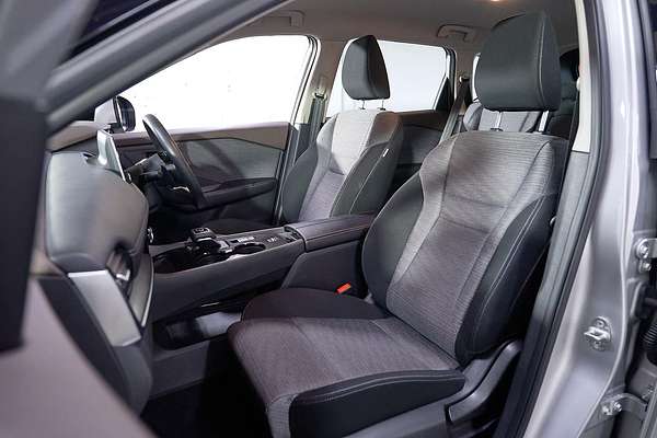 2024 Nissan X-TRAIL ST T33
