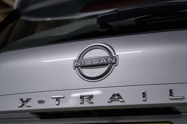 2024 Nissan X-TRAIL ST T33