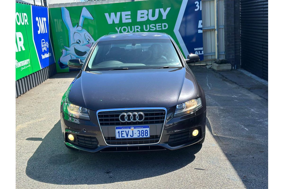 2010 Audi A4  B8