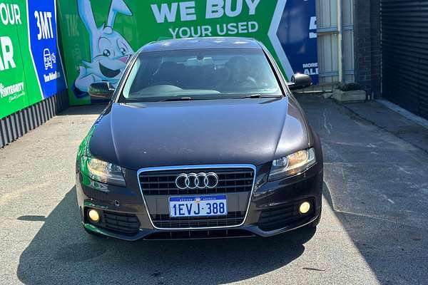 2010 Audi A4  B8