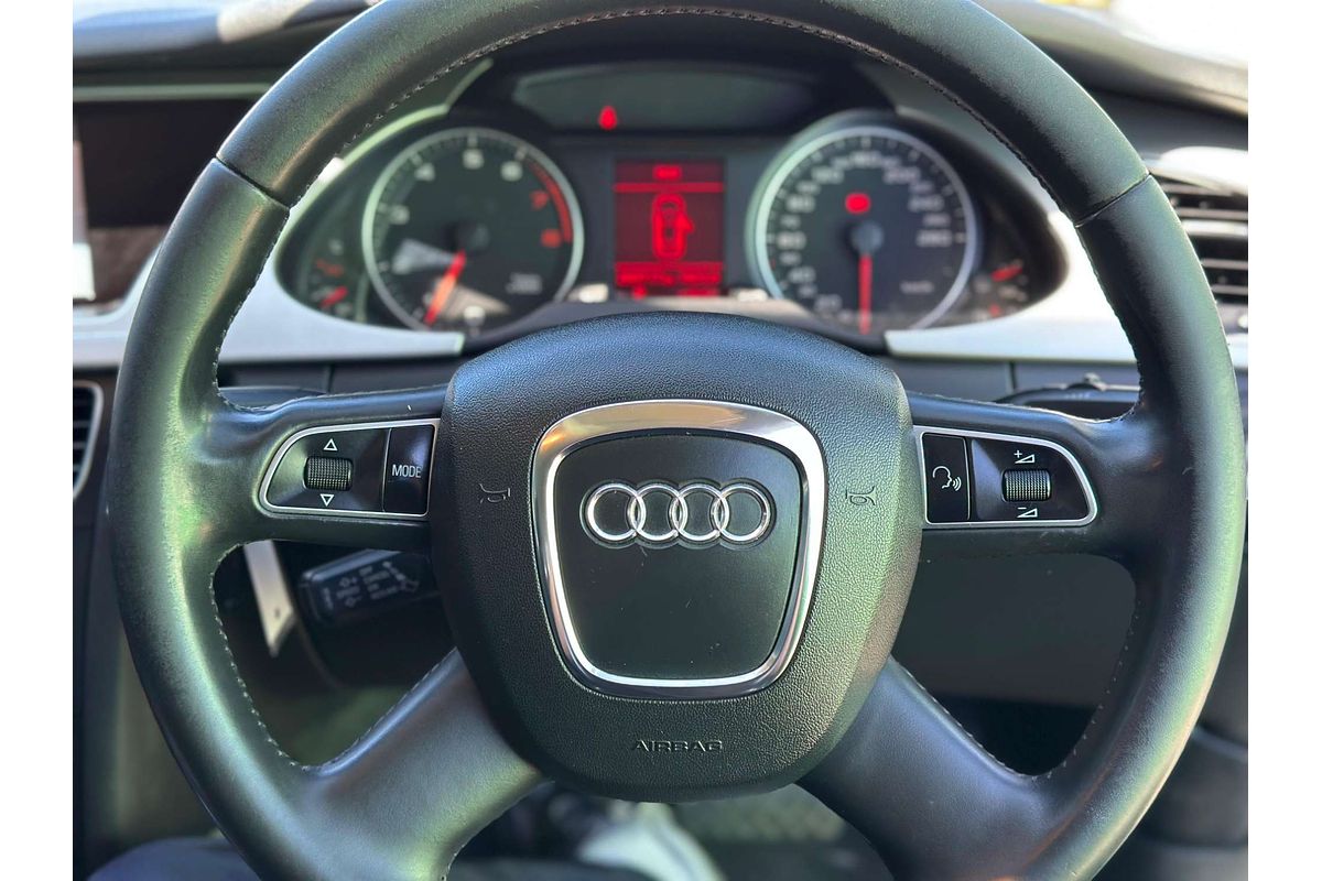 2010 Audi A4  B8