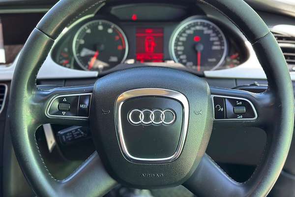 2010 Audi A4  B8
