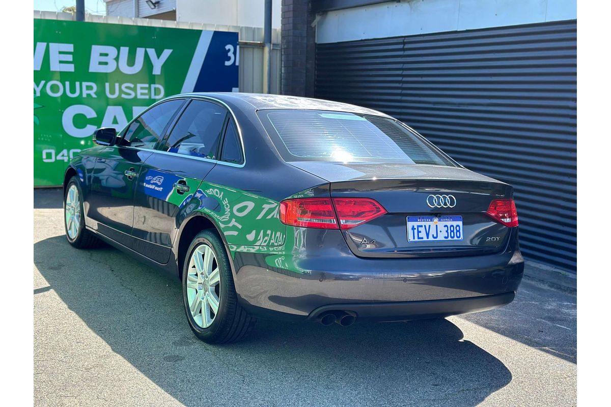 2010 Audi A4  B8