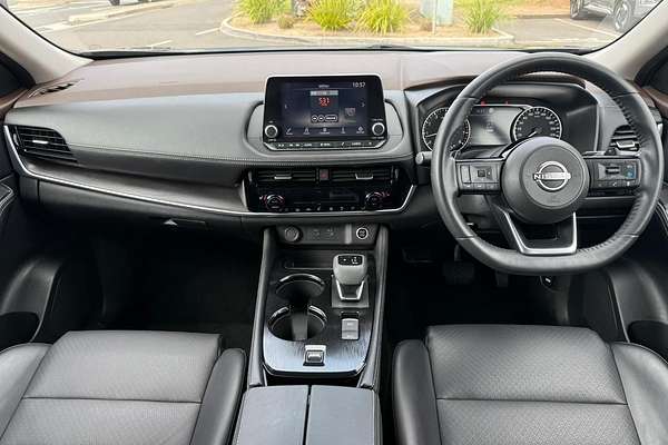 2024 Nissan X-TRAIL ST-L T33