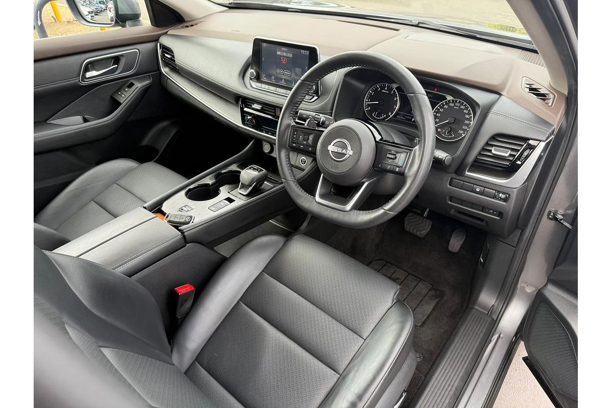 2024 Nissan X-TRAIL ST-L T33