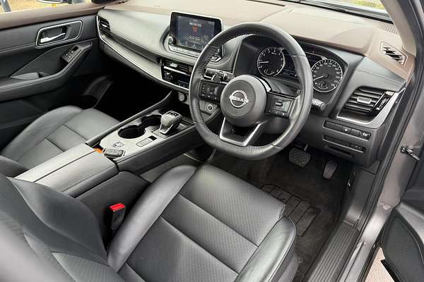 2024 Nissan X-TRAIL ST-L T33