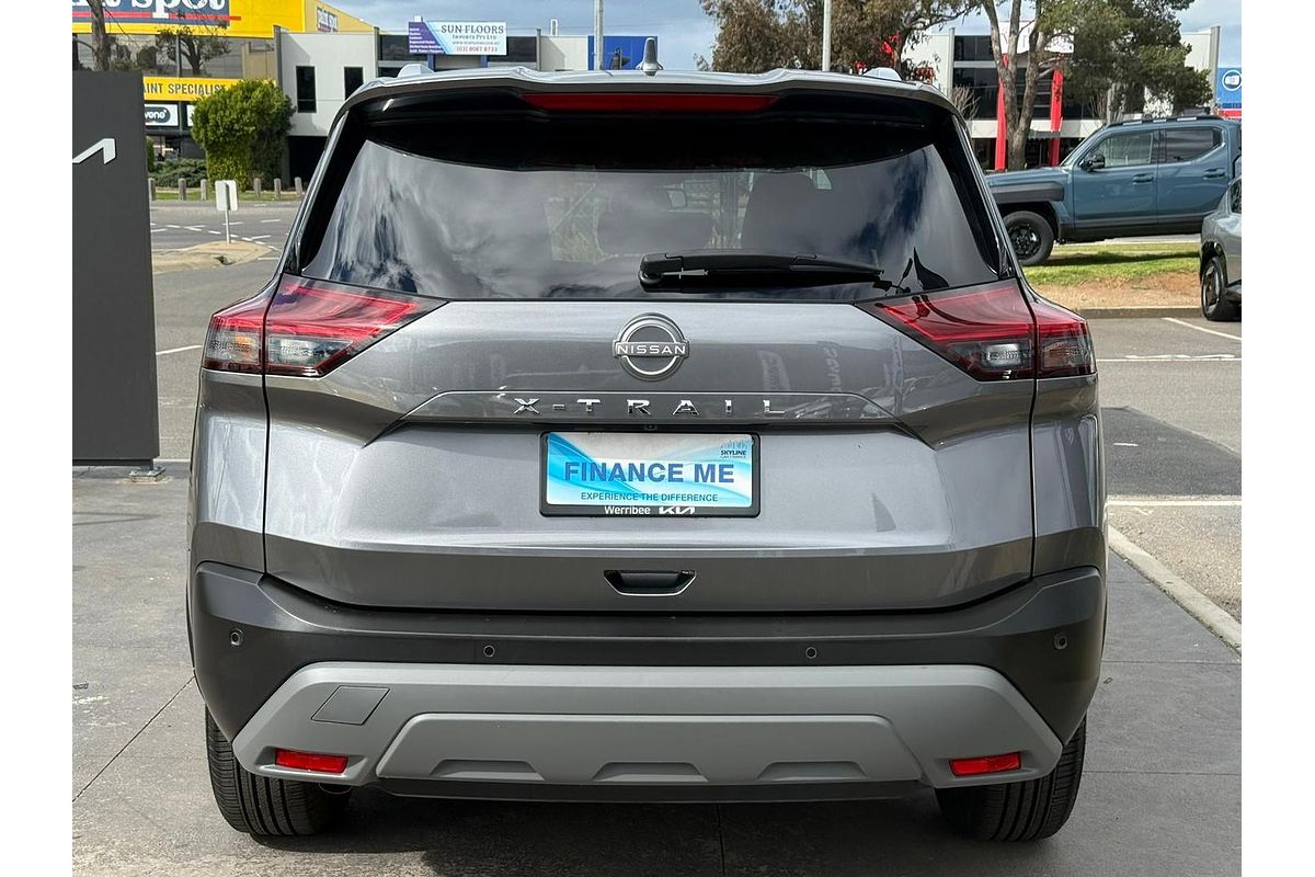 2024 Nissan X-TRAIL ST-L T33